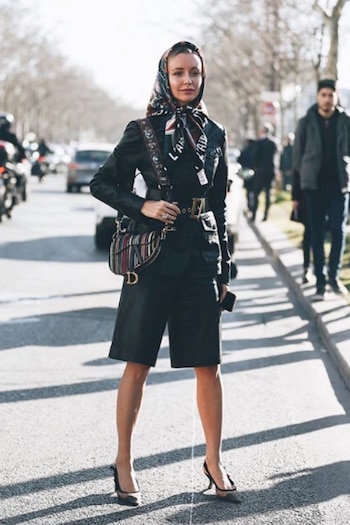 Cinturón ancho de cuero en