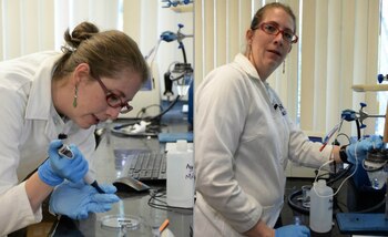 La investigadora química fue reconocida