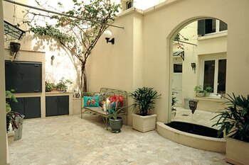 El patio, uno de los