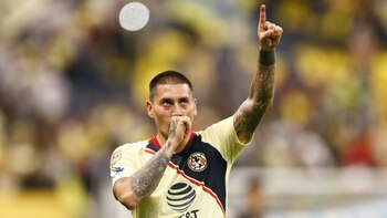 Nicolas Castillo llegó al Club