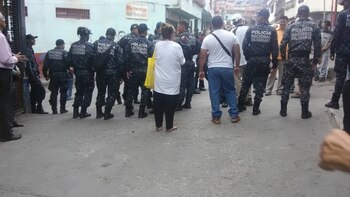 El cordón policial en Carapita