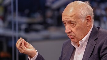 El economista durante una entrevista