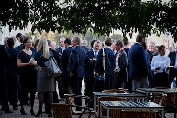 Acompañaron al evento a su majestad la Reina y su hijo el príncipe heredero una delegación de 30 empresas. Se trata de compañías líderes de los sectores de agronegocios (alimentos, maquinaria agrícola), energías renovables (agua, biogás, entre otras) y salud