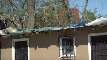 Los pobladores lo colocan en