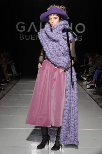 Las bufandas vuelven como los