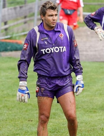 Frey se destacó en su