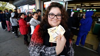 La lotería Powerball ofrece un