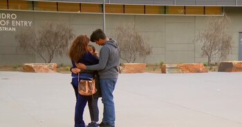 La familia se reunió casi