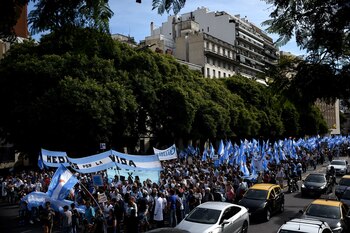 Imagen X3BWTL3PMVHPHFRUZ43TYZUBEE