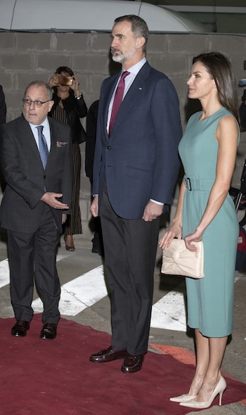 Combinó su outfit con una