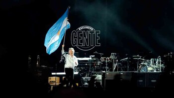 La bandera celeste y blanca,