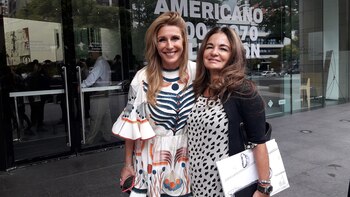 Amalia Amoedo junto a Sandra