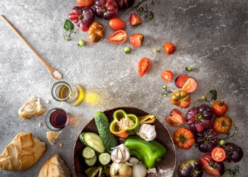 Ingredientes del gazpacho, plato tradicional