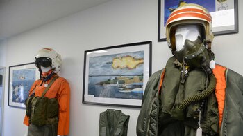 La colección privada incluye uniformes