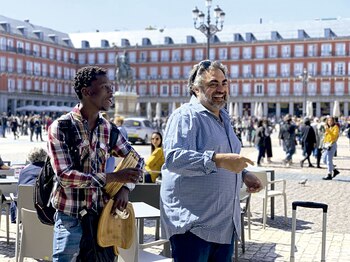 El actor tuvo una risueña