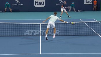 Roger Federer clasificó a las