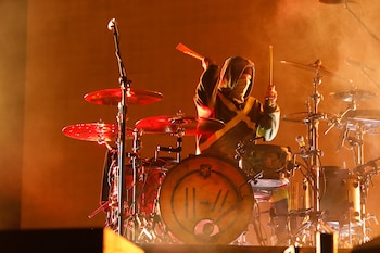 Josh Dun, en la batería