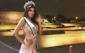 (Instagram anyellapamela)