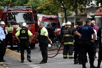 Los Bomberos trabajaron desde muy