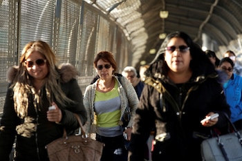 Cruce fronterizo que conecta el