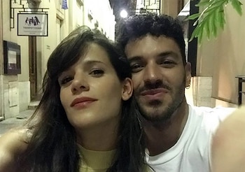 Violeta Urtizberea y su pareja