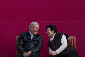 López Obrador, con Raquel Sosa