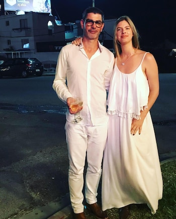 Jorge Romero junto a su