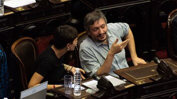 Máximo Kirchner y Mayra Mendoza,