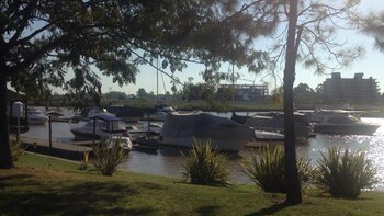 Sobre el delta de Tigre,