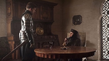 Lady Olenna ante Jamie, en