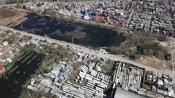 Villa Inflamable vista desde un