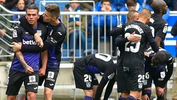 Jonathan Silva hizo un golazo