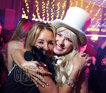 Así abrazó a su “mamita