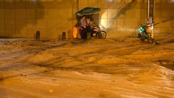 Al menos diez personas murieron en