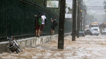 Hubo inundaciones en distintas partes