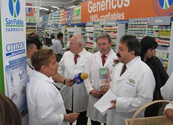 Los grupos farmacéuticos mandaron correos