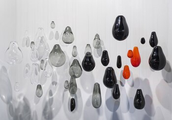 “Lluvia con acento rojo”, de