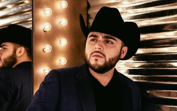 Gerardo Ortiz fue demandado en