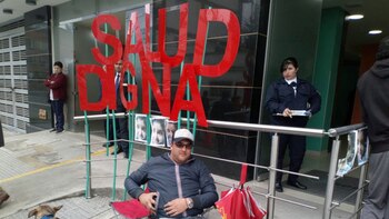 El docente Eduardo Pinilla se