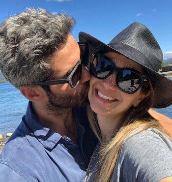 Marcela Kloosterboer junto a Fernando