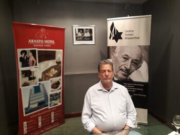 Rick Eaton, del Centro Simon