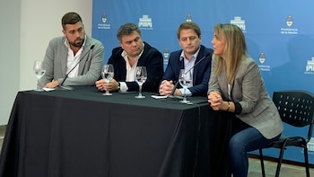 Lucas Delfino, Santiago López Medrano,