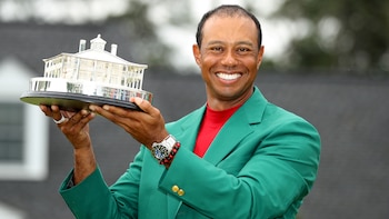 Tiger Woods se coronó campeón