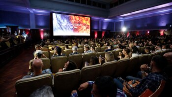 A las 22 horas comenzó