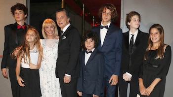 De izquierda a derecha: Dante,