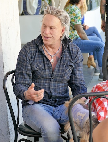 El rostro de Mickey Rourke