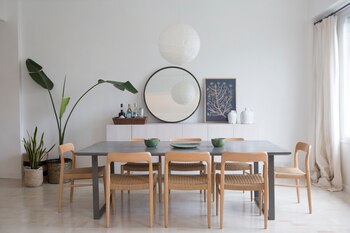 Un espejo circular crea sensación