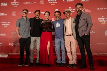 Ari Brickman, Eugenio Derbez, Bárbara