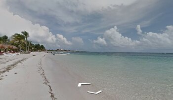 Playa Mahahual, en Othón P.