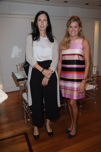 Clarisa Estol junto a María